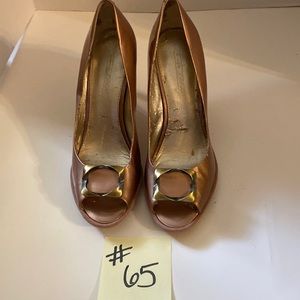 Circa by John David. Rose gold heel. Size 9.5 heel height 4.5